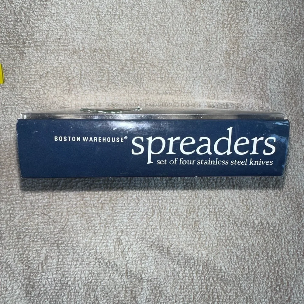 NOS 2008 Boston Warehouse Ceramic Shell Stainless Steel Spreader Knives Set/4